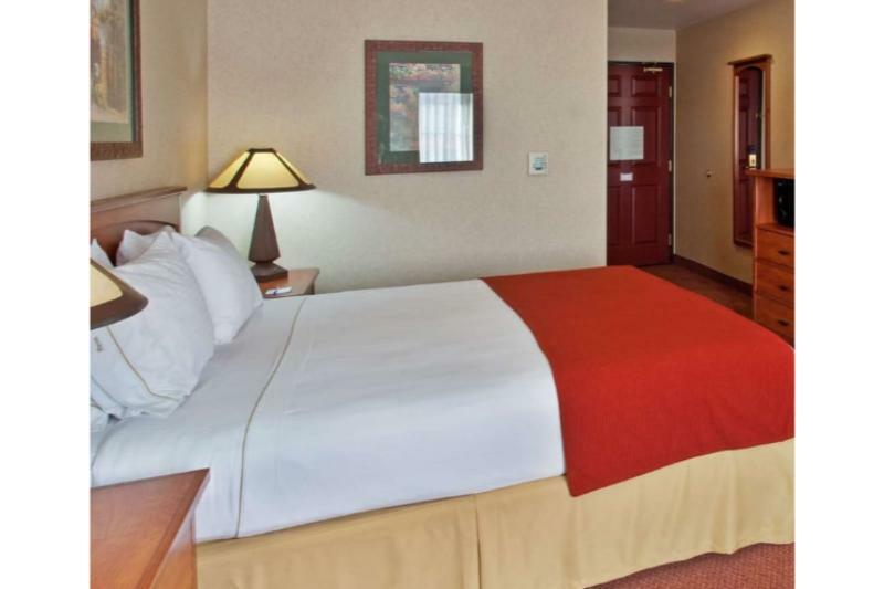 Holiday Inn Express Hotel & Suites Manteca By Ihg Kültér fotó