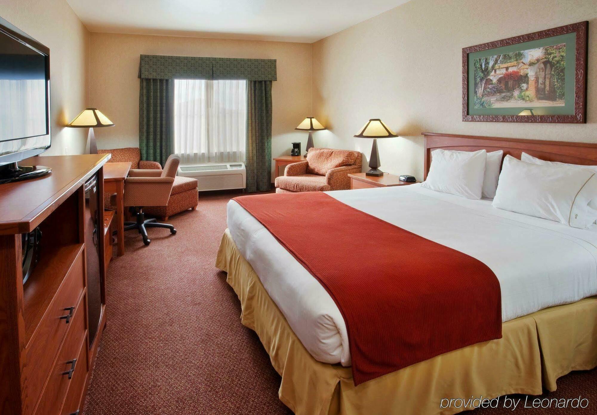 Holiday Inn Express Hotel & Suites Manteca By Ihg Kültér fotó