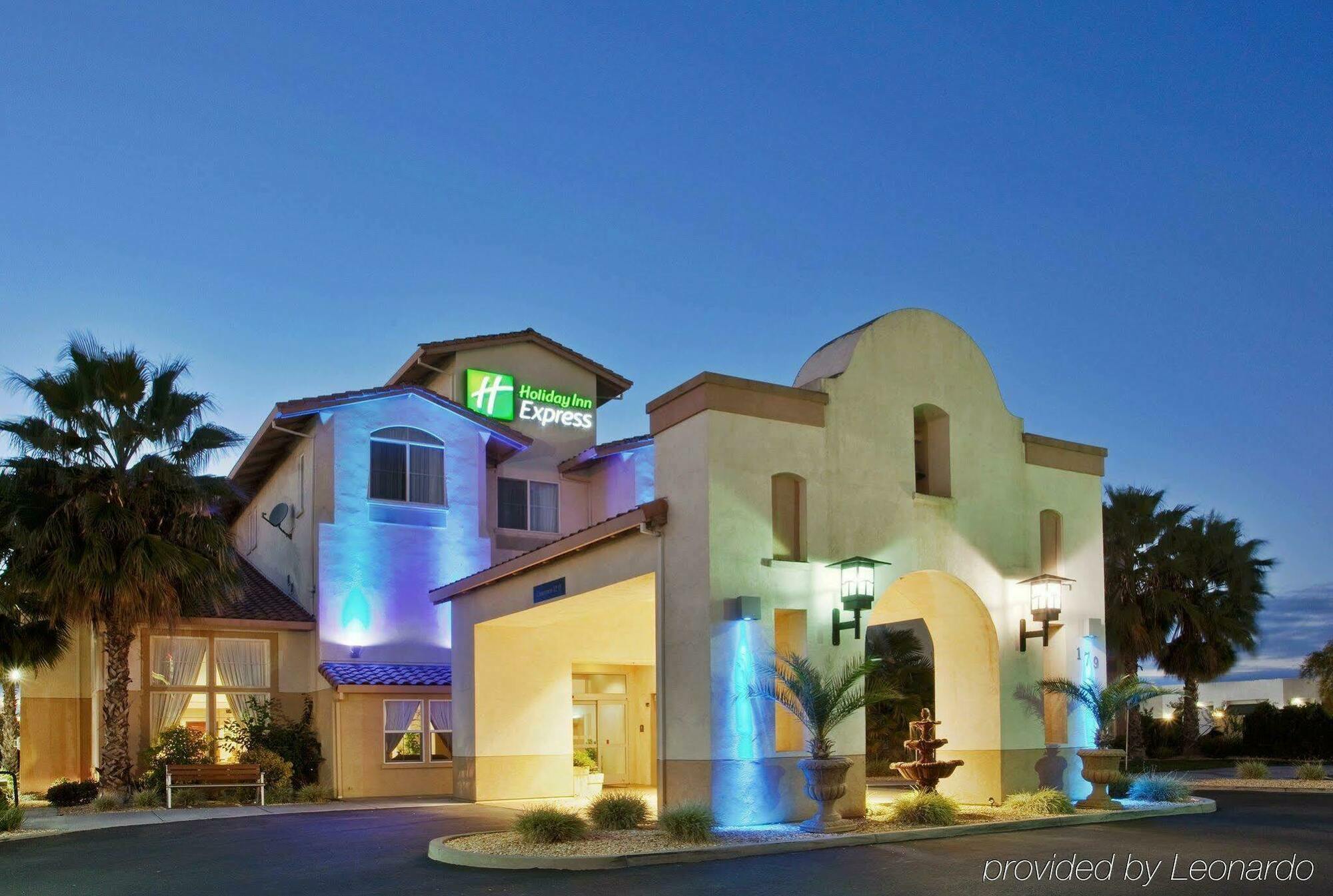 Holiday Inn Express Hotel & Suites Manteca By Ihg Kültér fotó