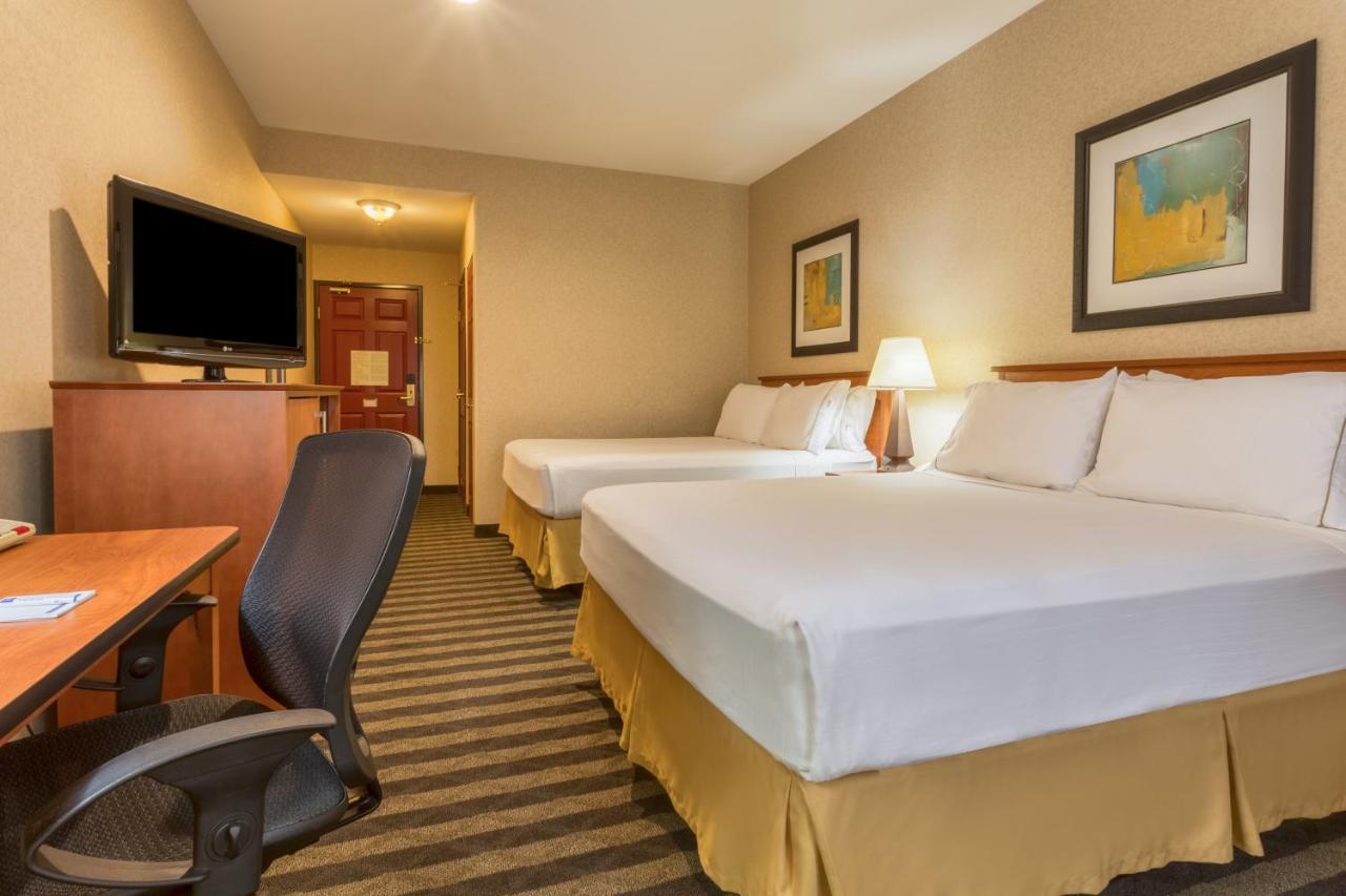 Holiday Inn Express Hotel & Suites Manteca By Ihg Kültér fotó