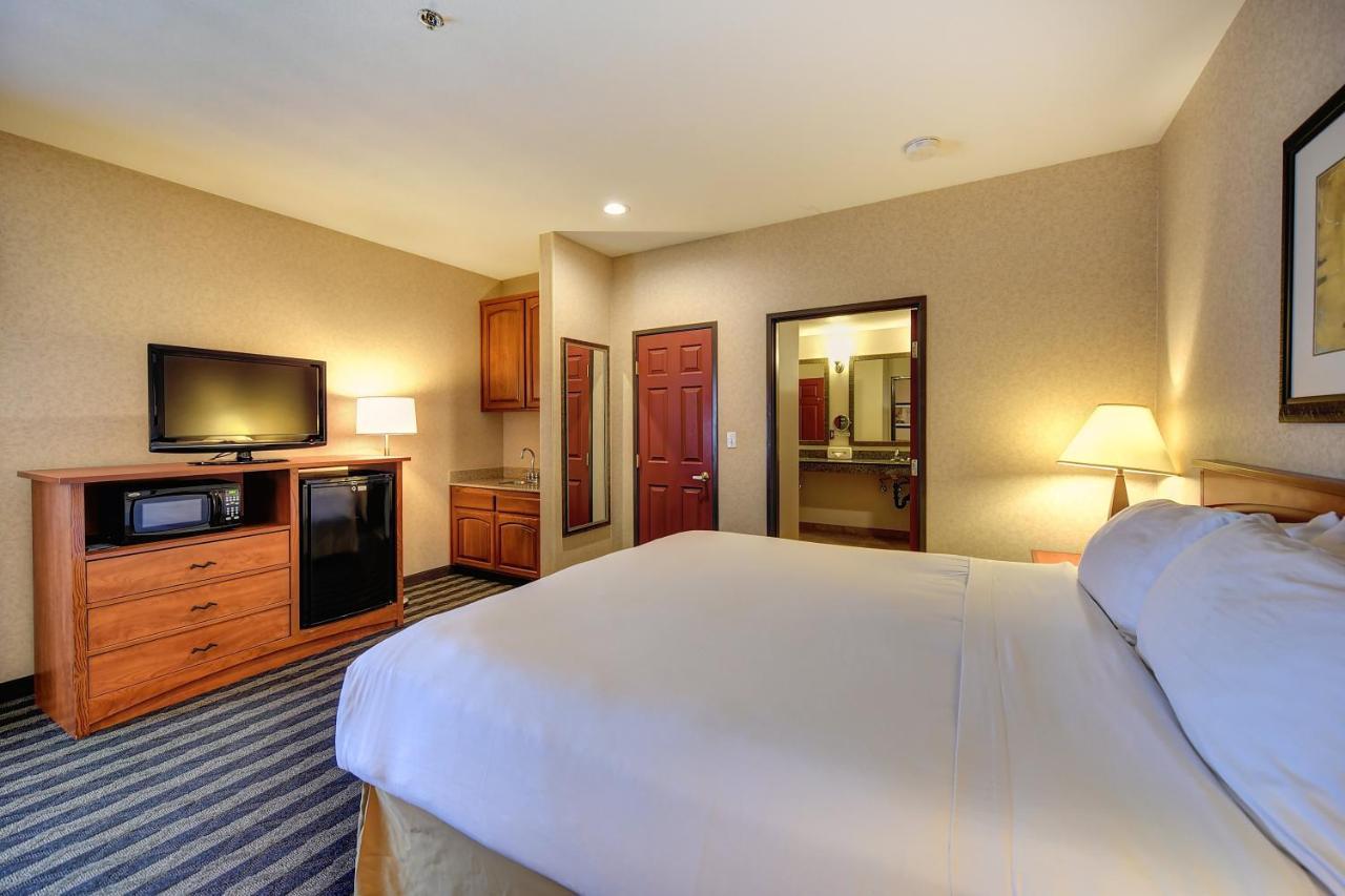 Holiday Inn Express Hotel & Suites Manteca By Ihg Kültér fotó